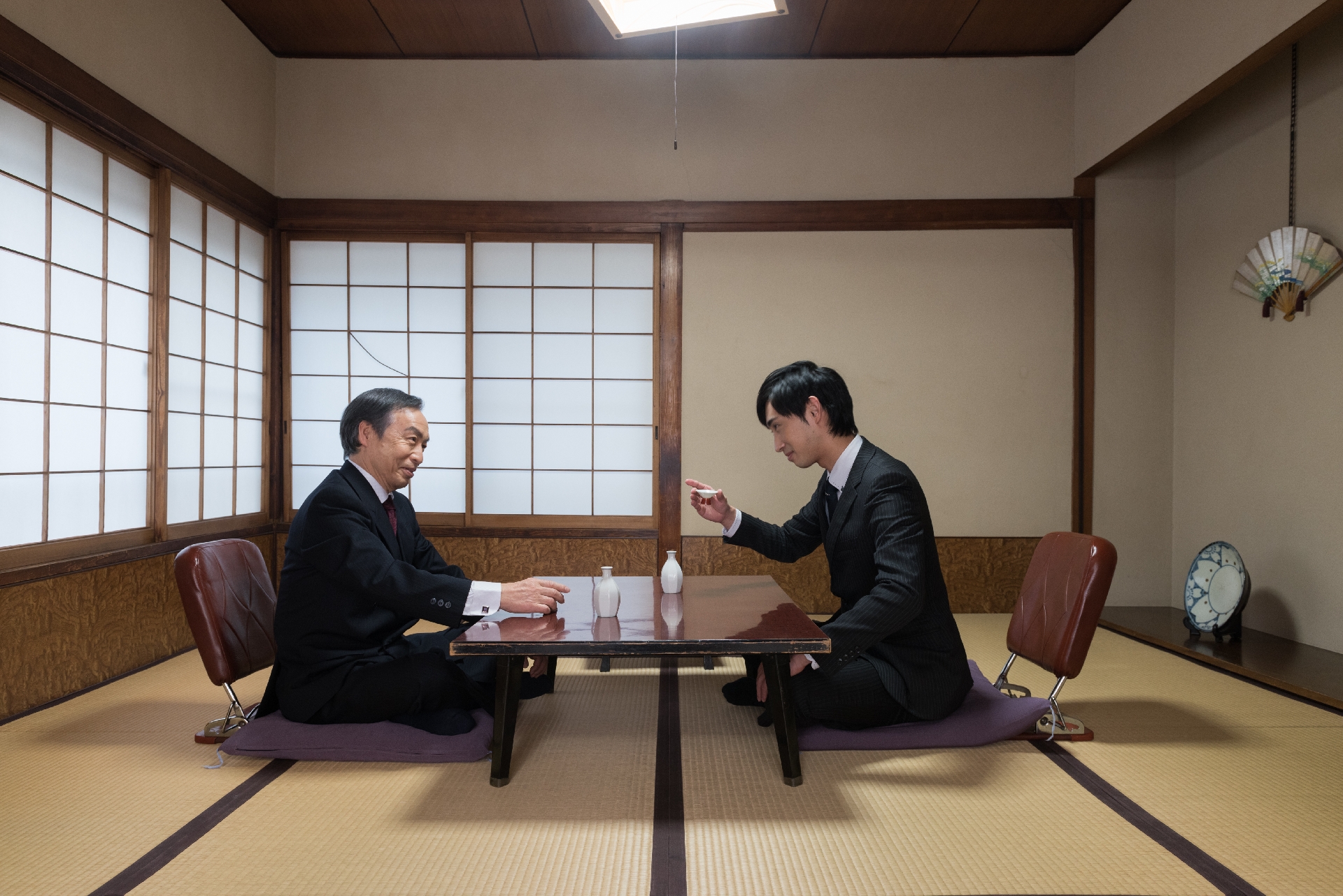 接待交際費の勘定科目を使用する際の注意点と仕訳例
