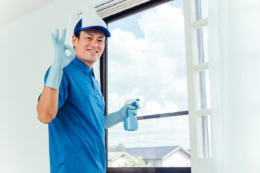 ハウスクリーニング自営業で年収はいくら？開業1年目から1,000万円以上も可能な理由も解説